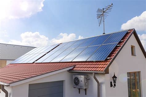 Comment entretenir efficacement ses panneaux photovoltaïques .